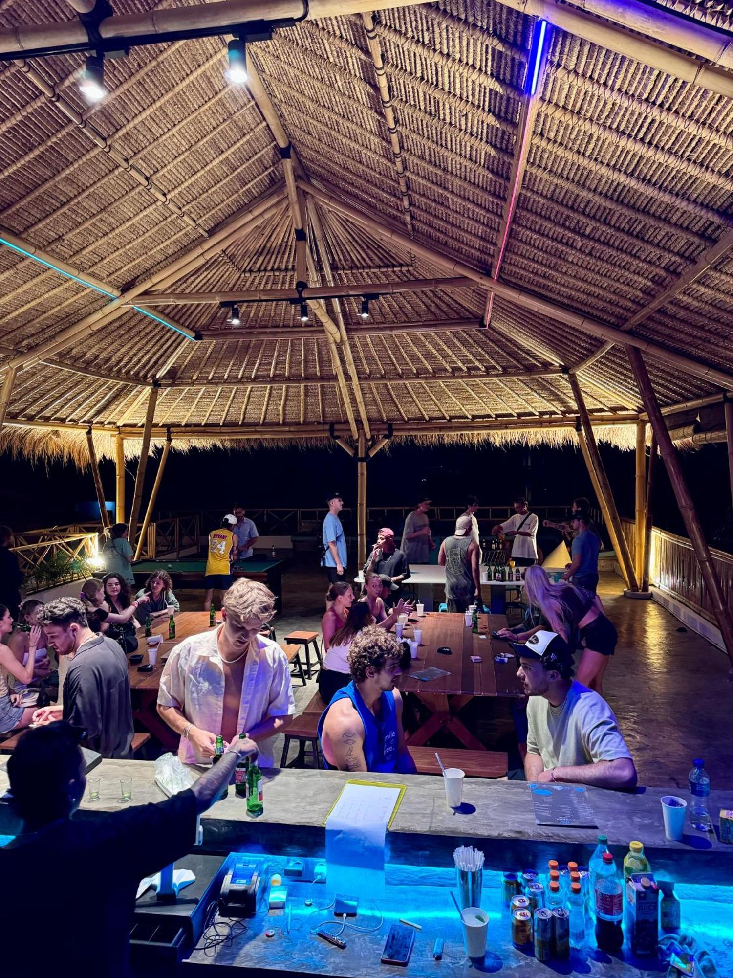 Canggu Central Hostel 外观 照片