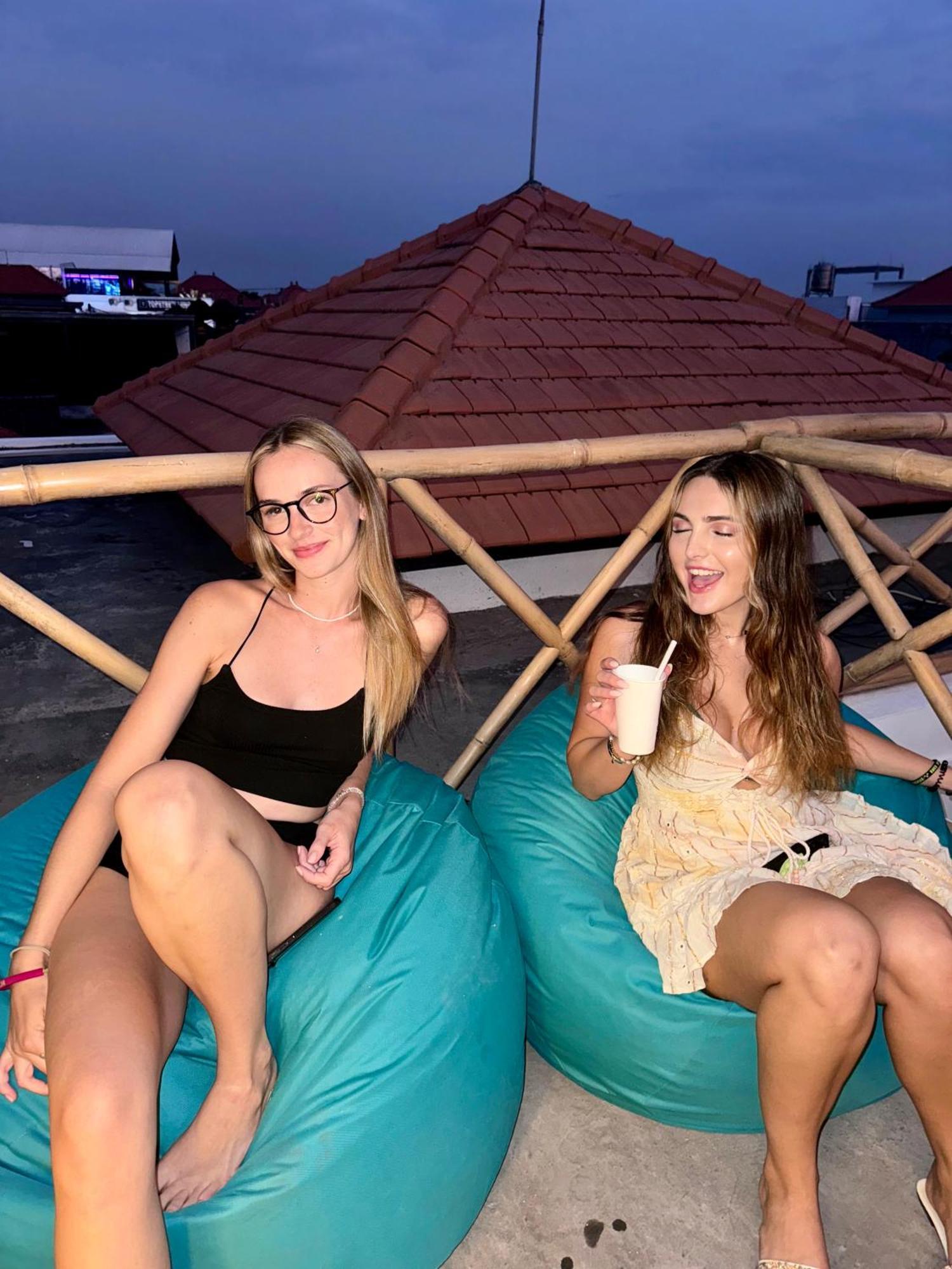 Canggu Central Hostel 外观 照片