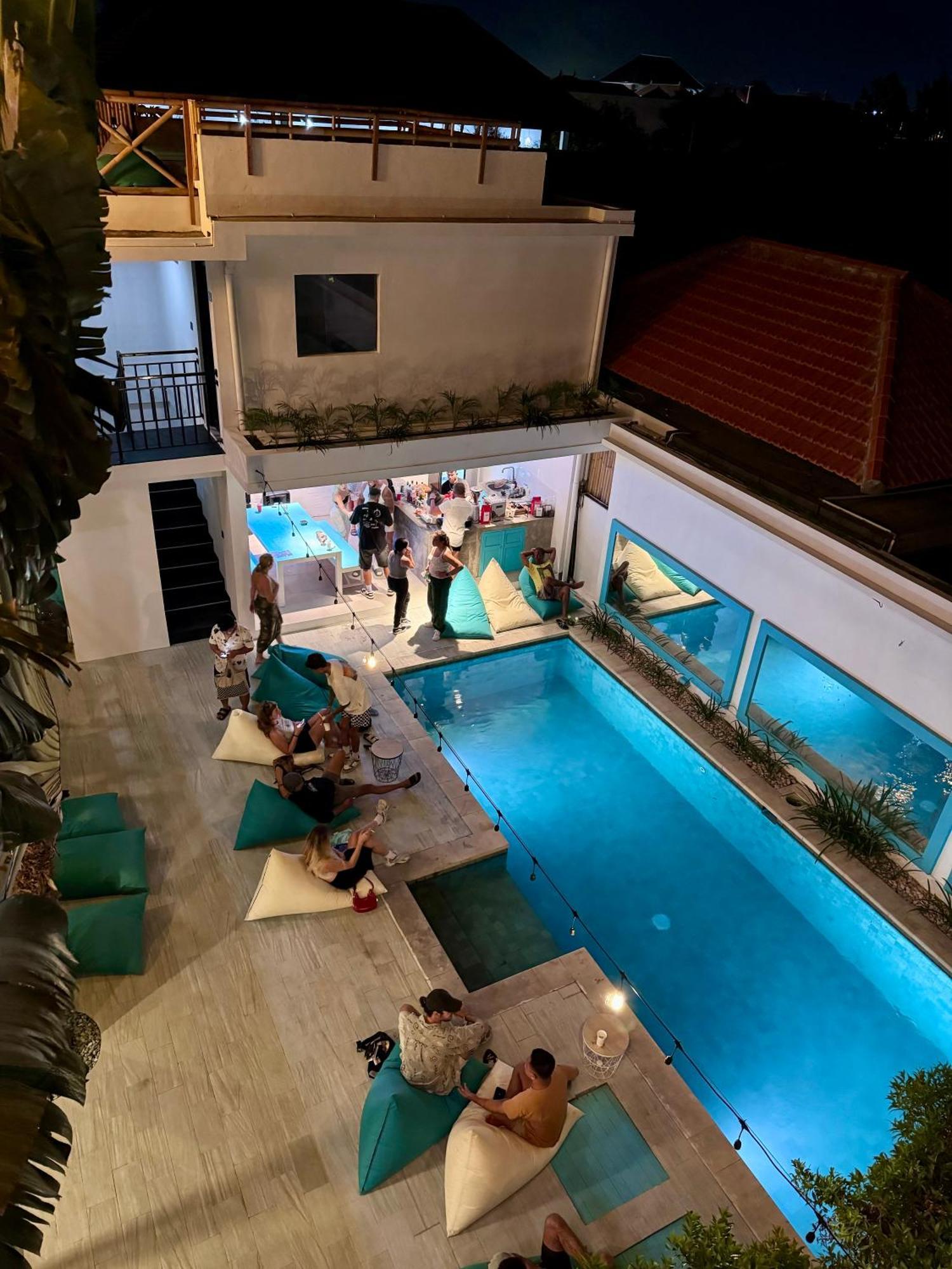 Canggu Central Hostel 外观 照片